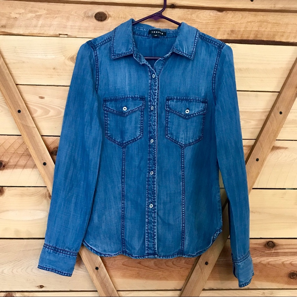 Women’s Denim Button Down Top